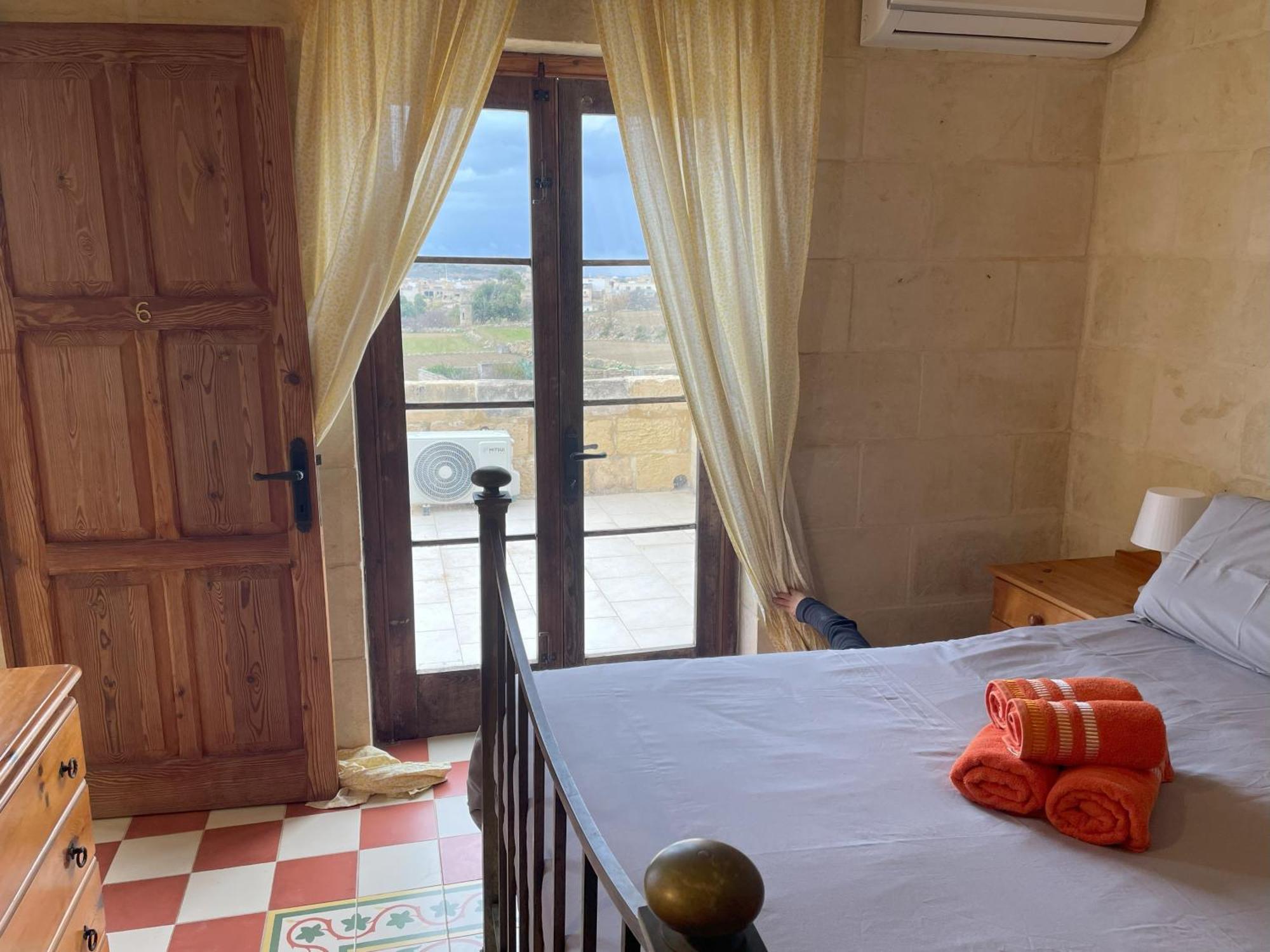 Ta' Lorenzo Guest House ซานลอว์เรนซ์ ภายนอก รูปภาพ